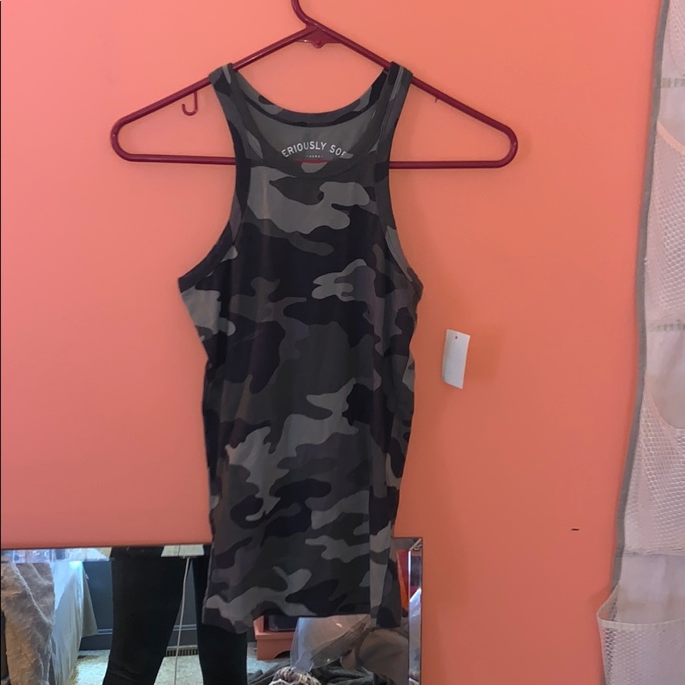 camo tank top